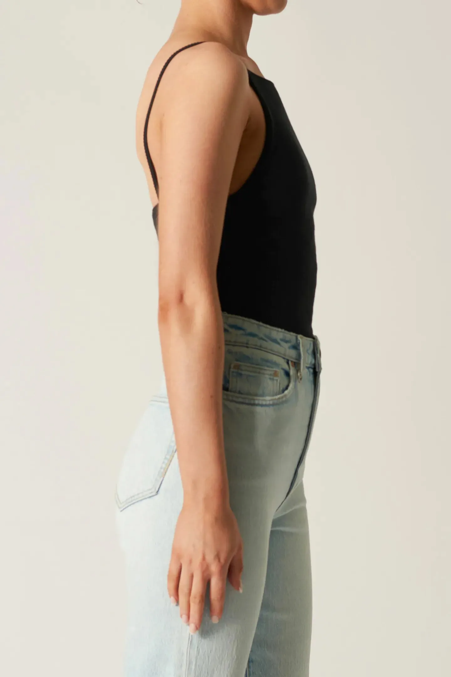 FRENCHIE MINIMALIST TOP | BLACK