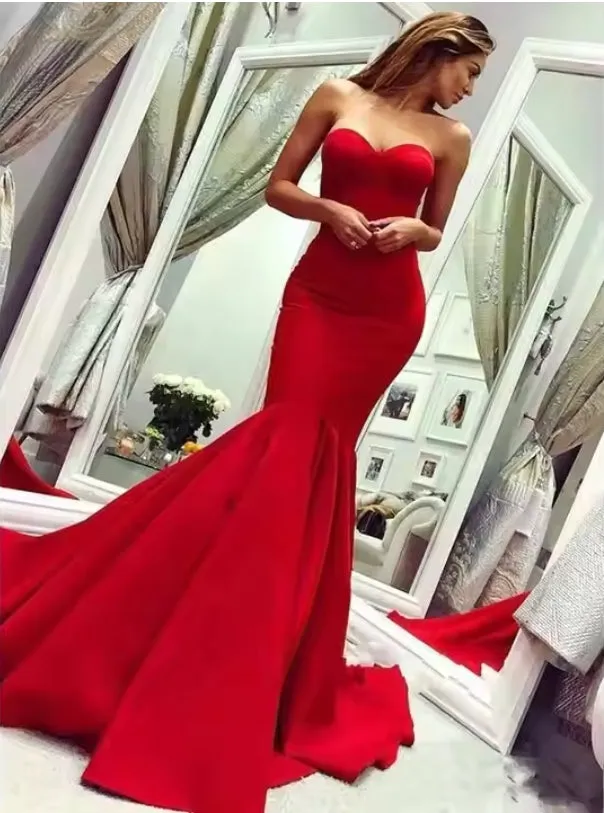 Mermaid Evening Gown Minimalist Dress Valentine's Day Wedding Guest Court Train Sleeveless Strapless Simple Party Dress with Pleats Masquerade Dress
