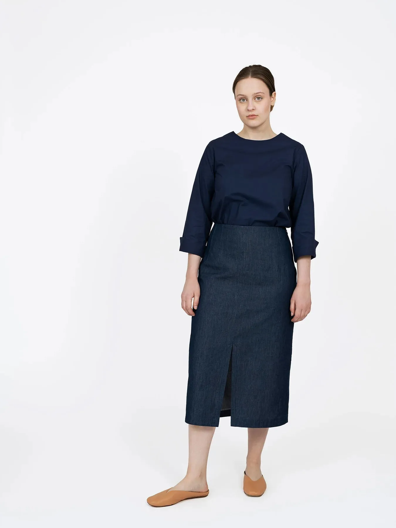 THE ASSEMBLY LINE • Pencil Skirt Sewing Pattern (XS - L)